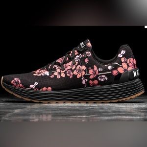 No Bull Floral Ripstop Runner womens size 10